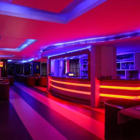 Fabhotel White Dammar Thiruvananthapuram Ngoại thất bức ảnh
