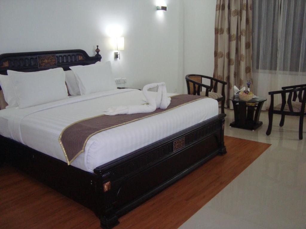 Fabhotel White Dammar Thiruvananthapuram Ngoại thất bức ảnh