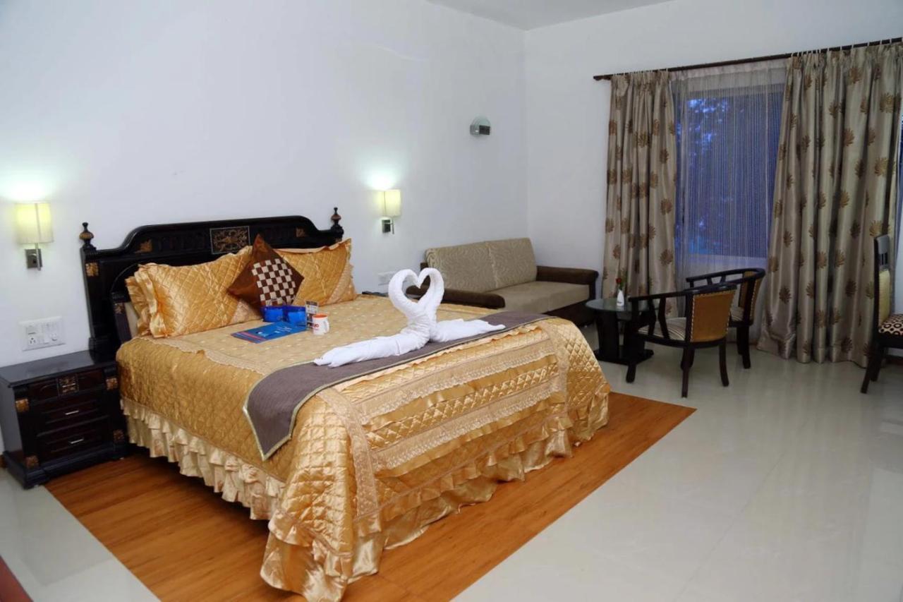 Fabhotel White Dammar Thiruvananthapuram Ngoại thất bức ảnh