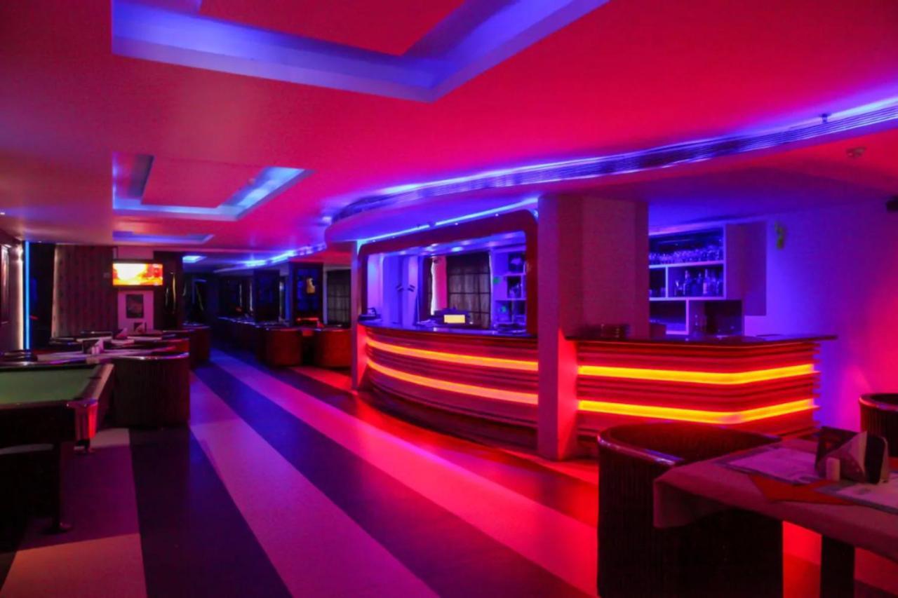 Fabhotel White Dammar Thiruvananthapuram Ngoại thất bức ảnh