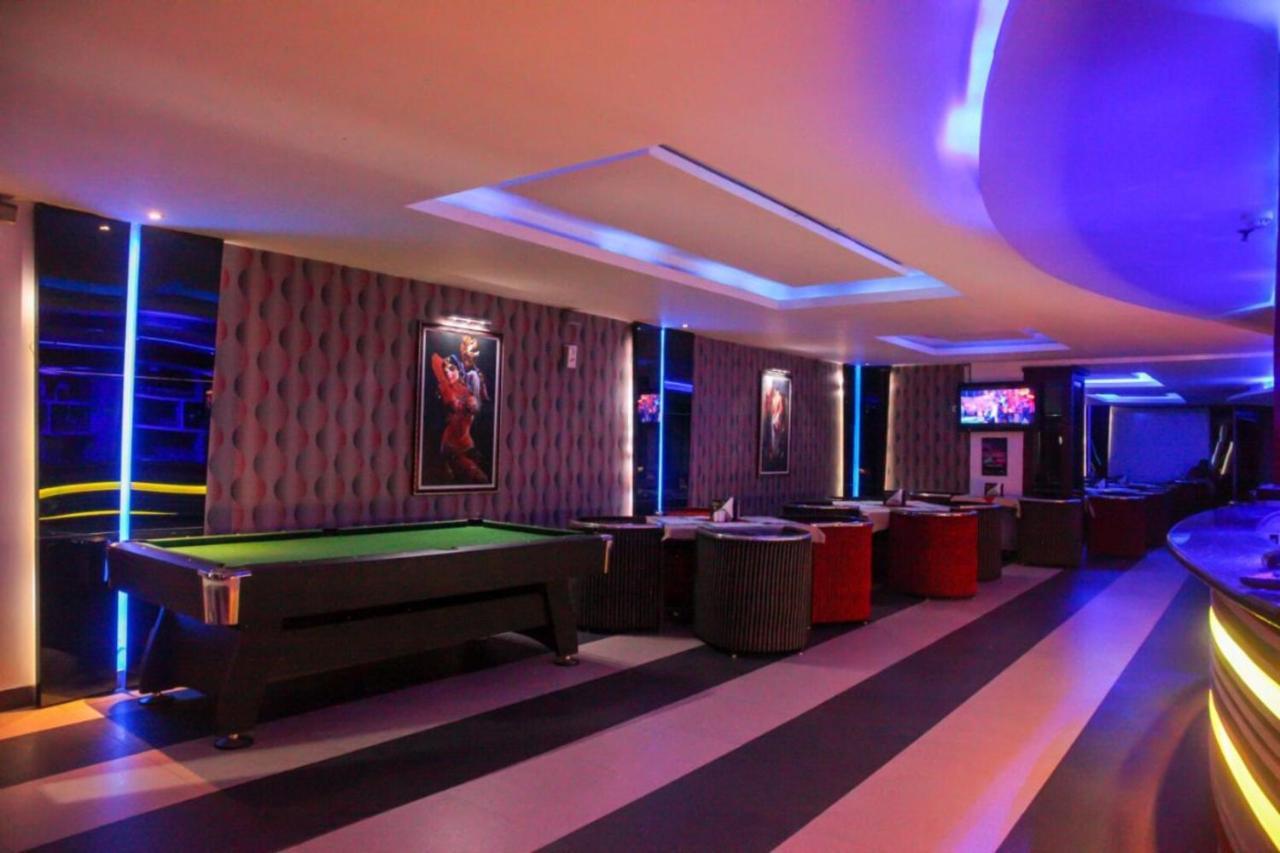 Fabhotel White Dammar Thiruvananthapuram Ngoại thất bức ảnh